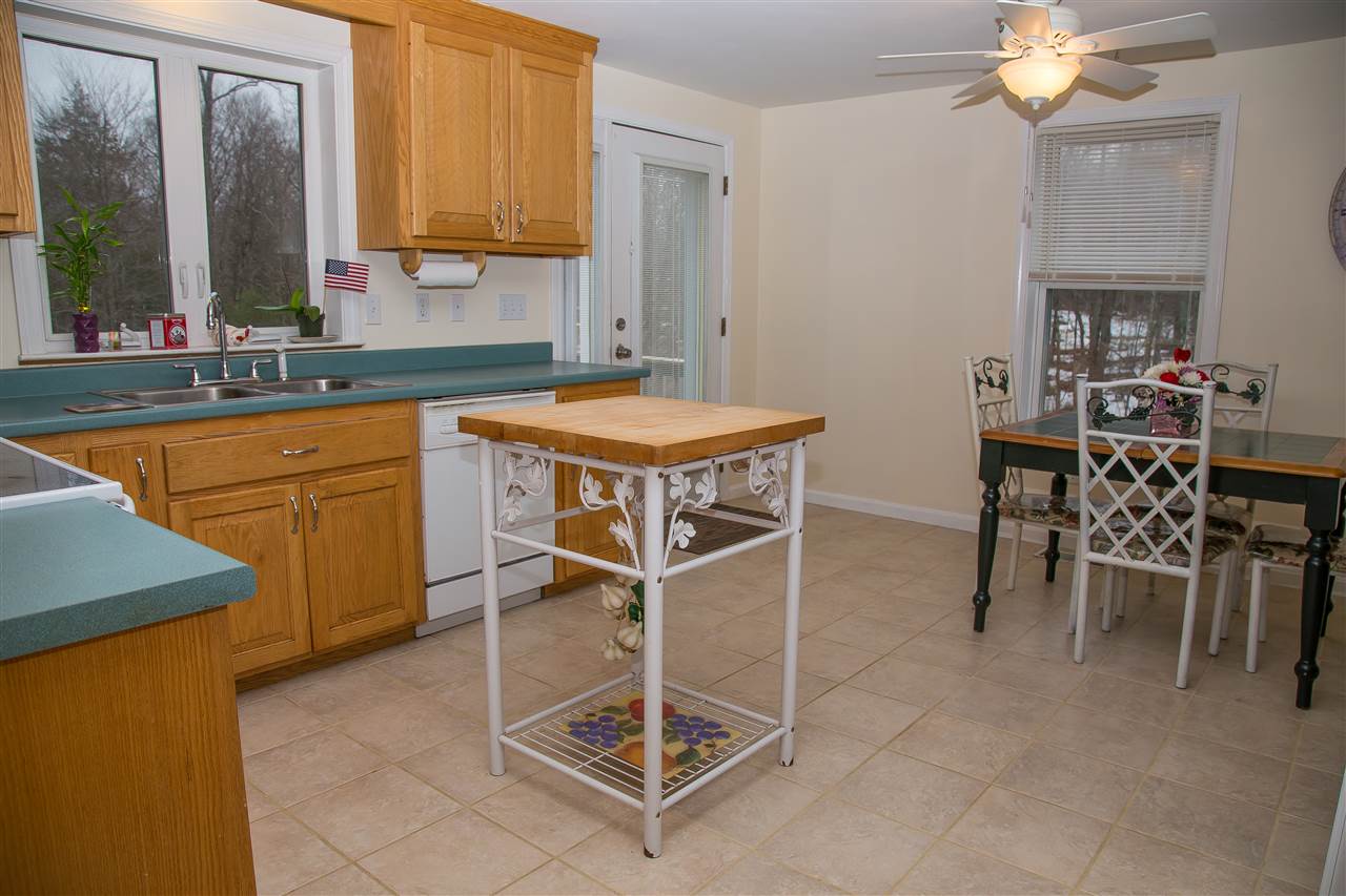 113 Lockes Corner Road Alton, NH 03809 - Photo 13 of 33