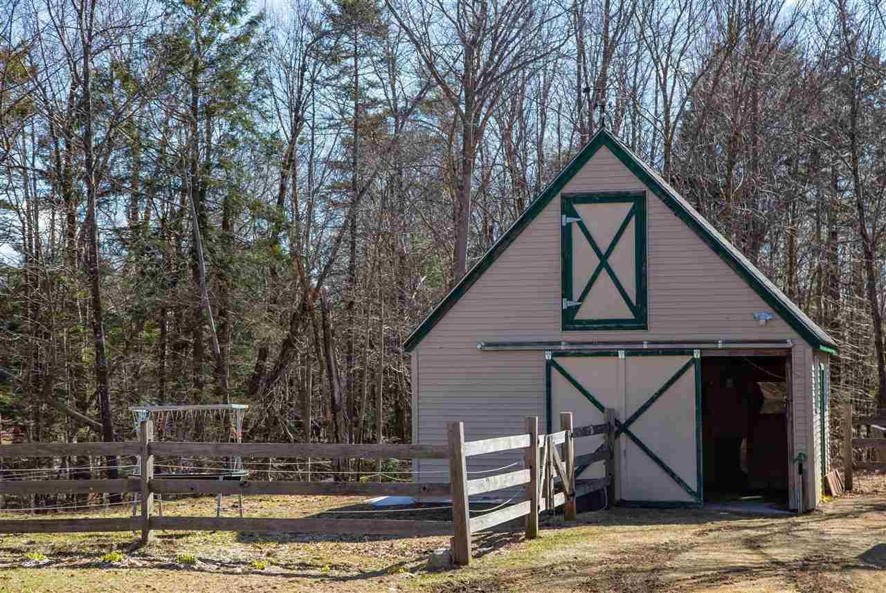 113 Lockes Corner Road Alton, NH 03809 - Photo 5 of 33