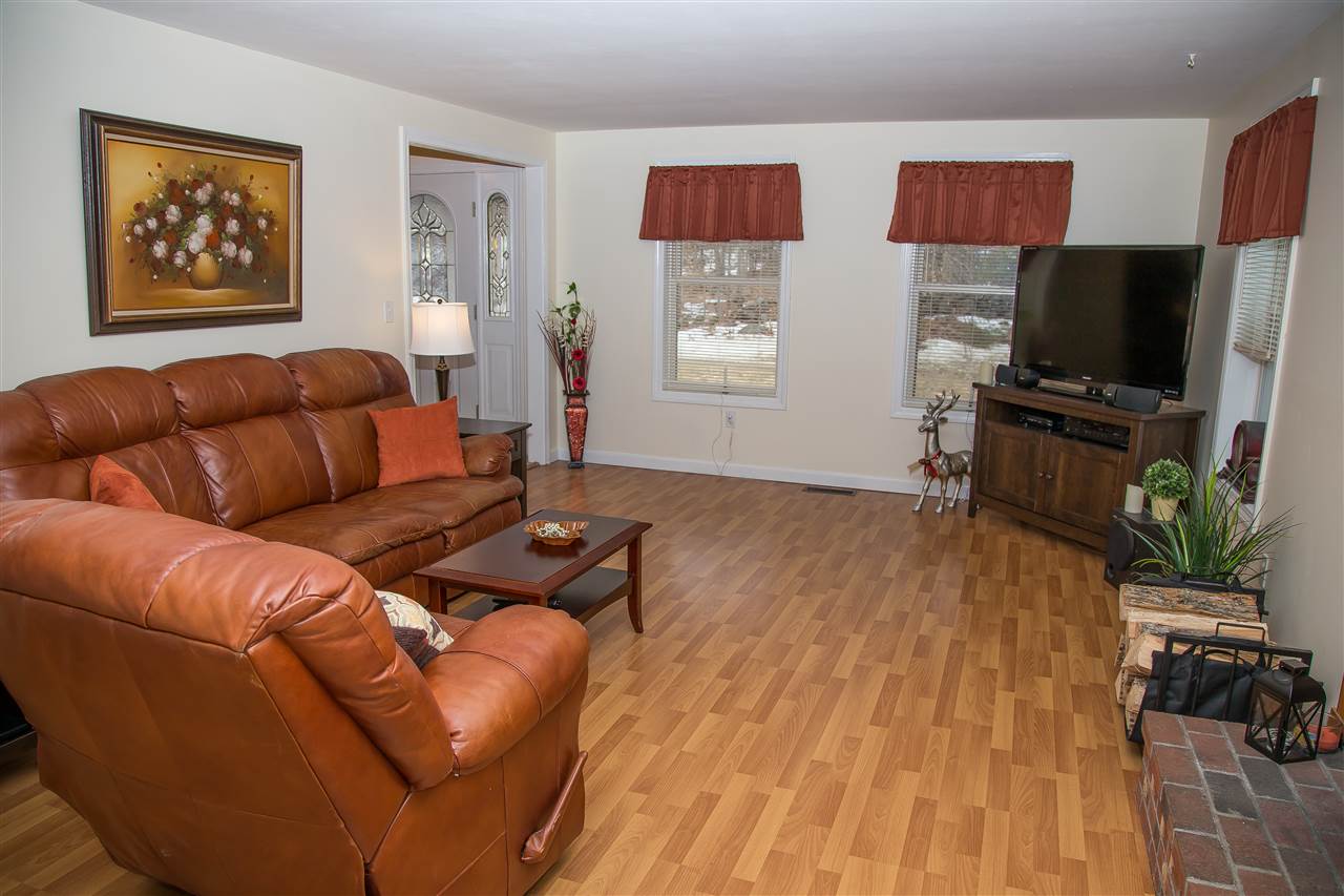 113 Lockes Corner Road Alton, NH 03809 - Photo 9 of 33