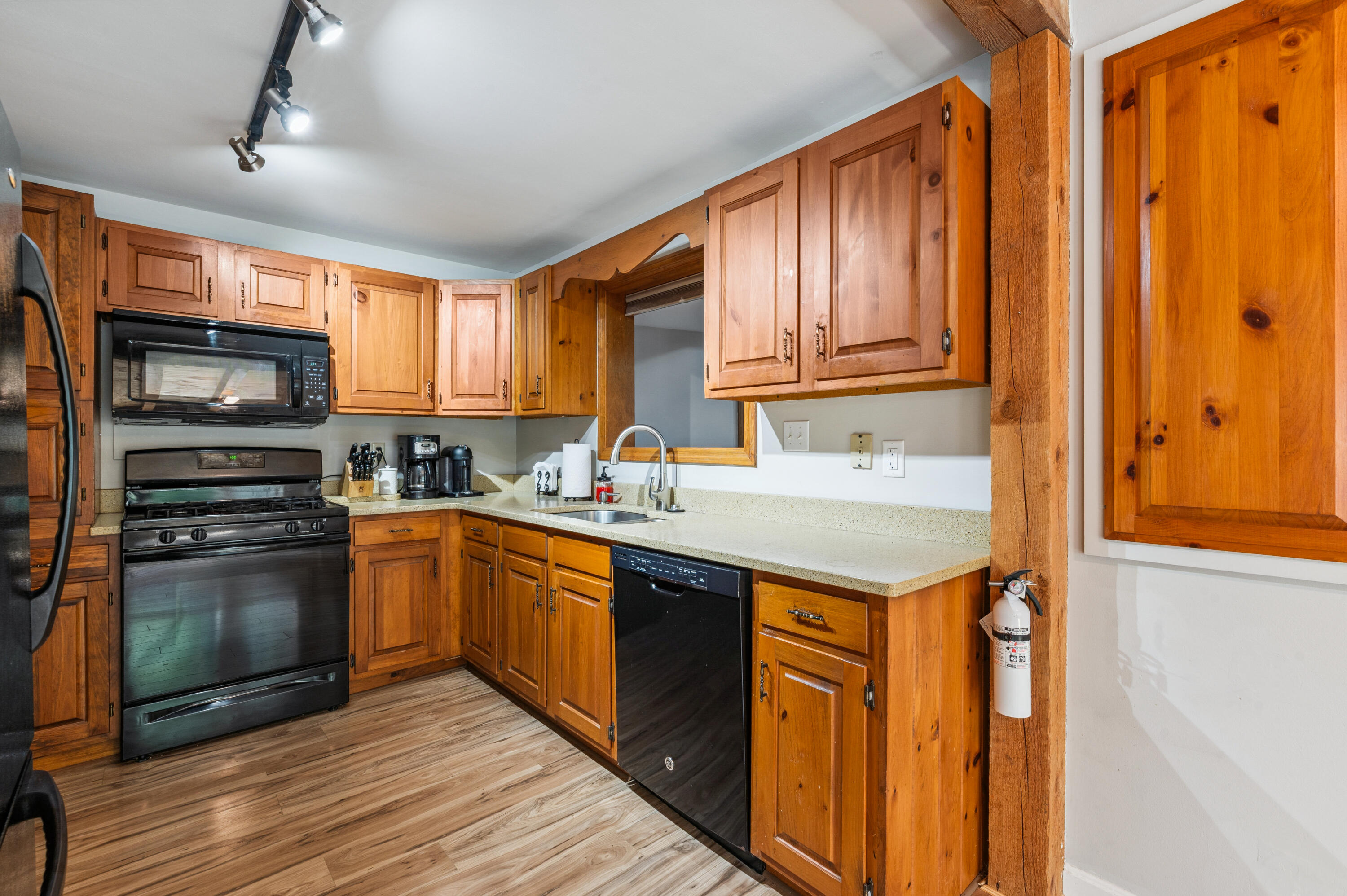 532 Cape Monday Road Harrison, ME 04040 - Photo 19 of 58 Z61_1332