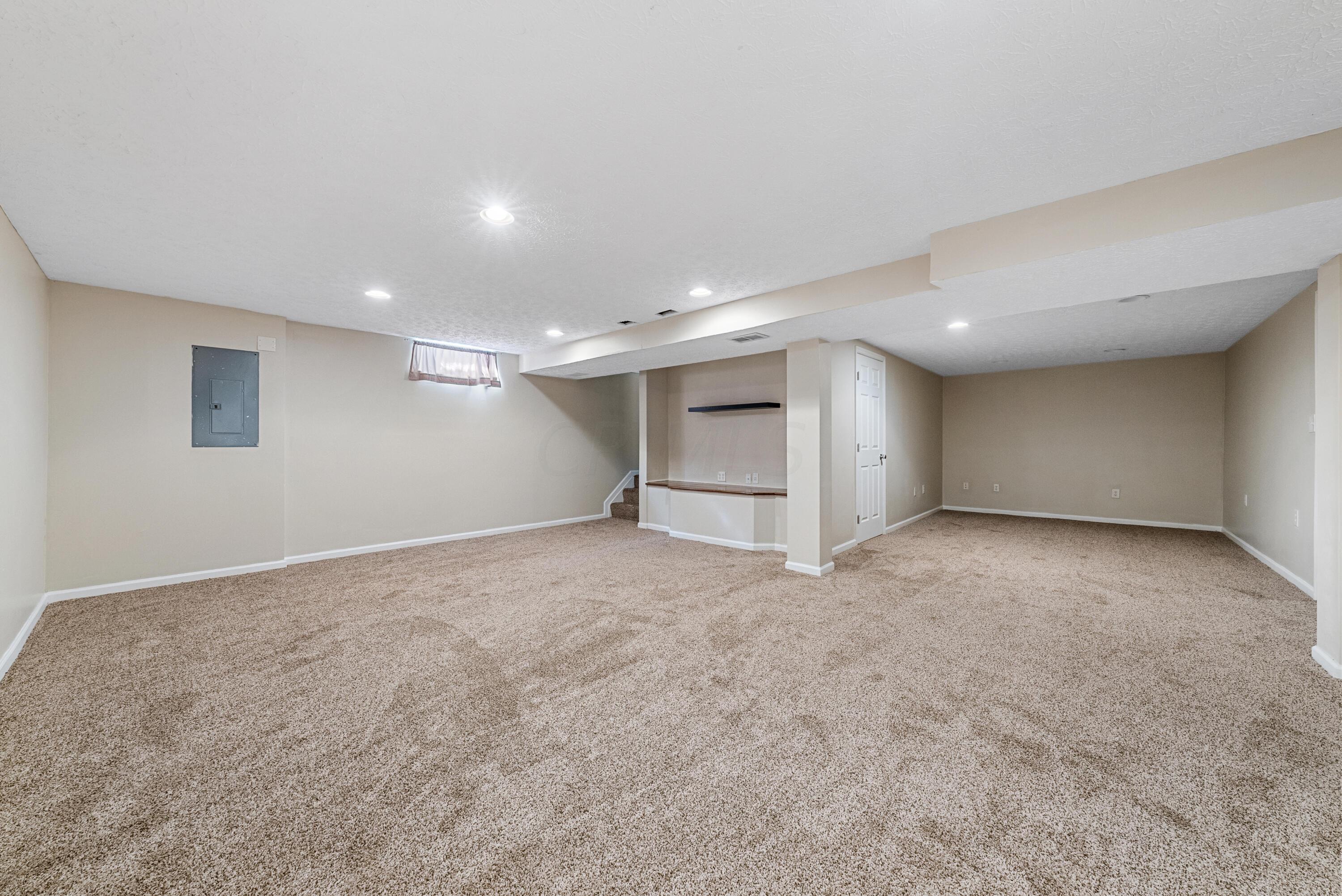3607 Rocky Road Columbus, OH 43223 - Photo 21 of 27 DSC08392