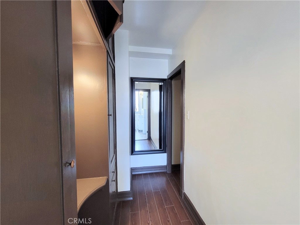 315 West 3rd Street Long Beach, CA 90802 - Photo 14 of 22