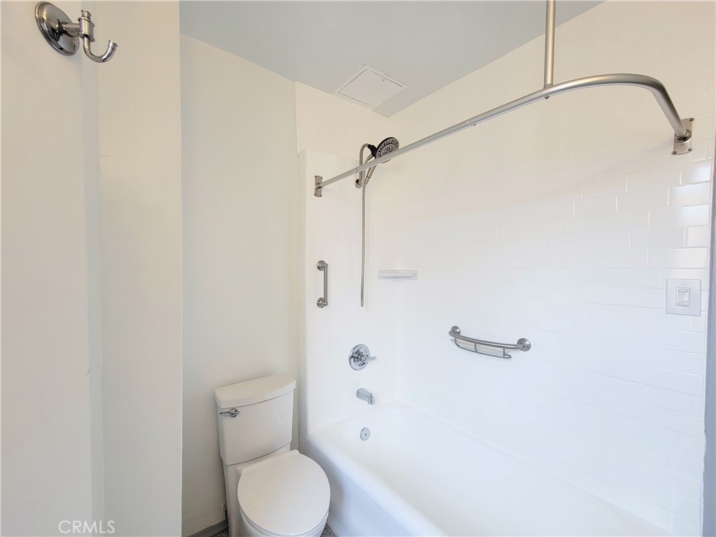 315 West 3rd Street Long Beach, CA 90802 - Photo 18 of 22