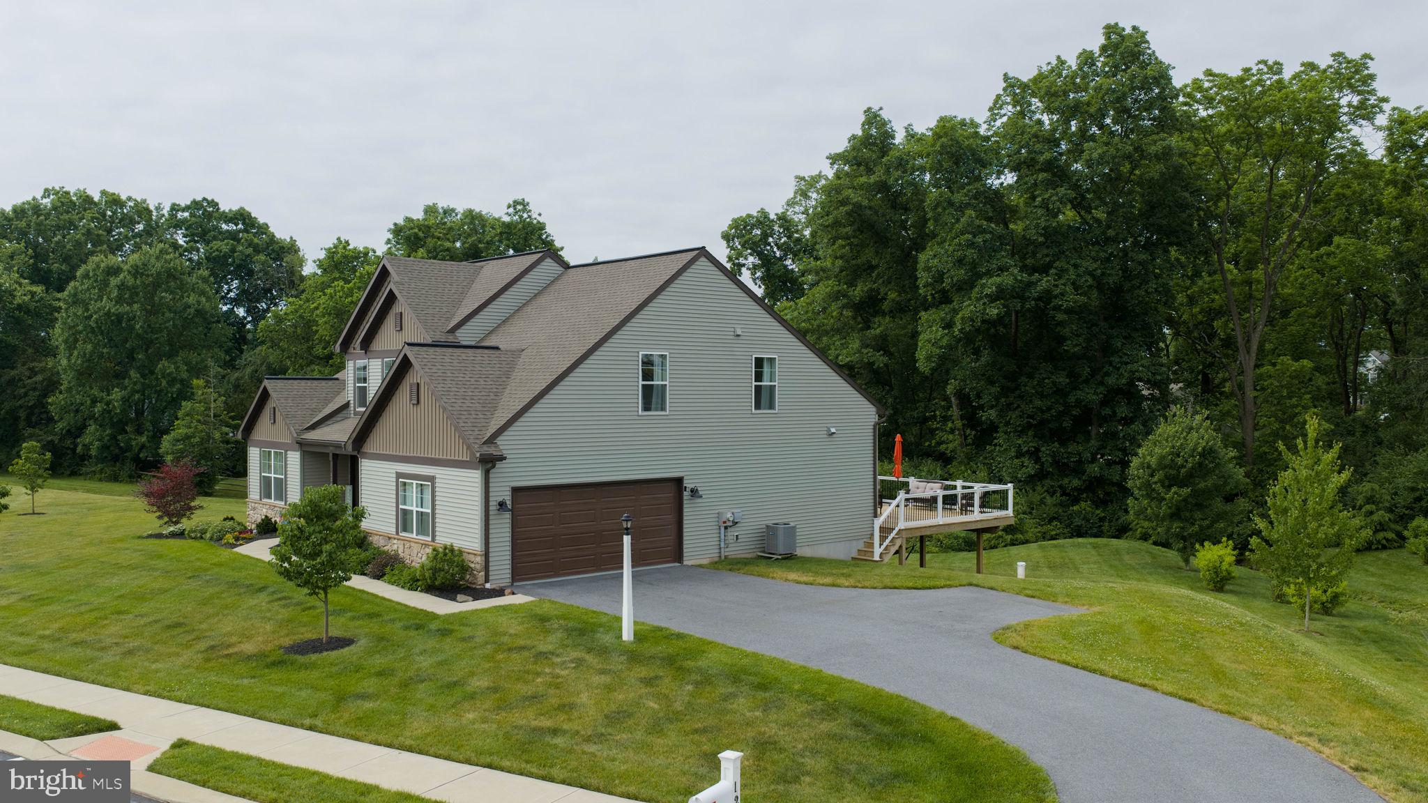 121 East Valley Road Denver, PA 17517 - Photo 2 of 54