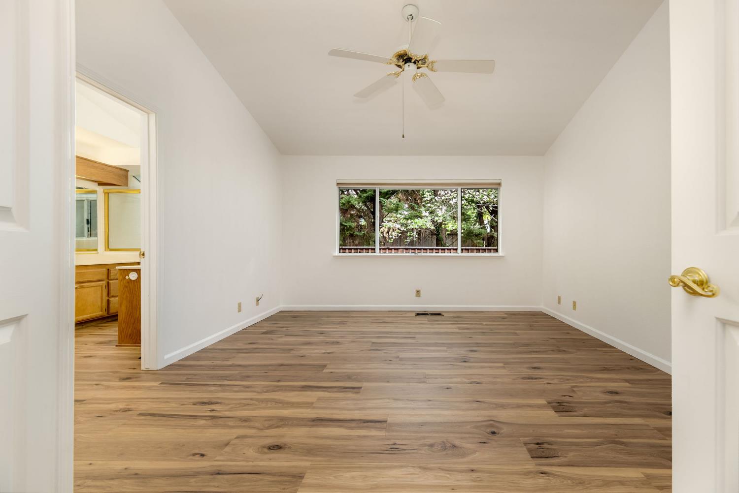 592 Morgan Ranch Drive Grass Valley, CA 95945 - Photo 25 of 49 Primary Bedroom