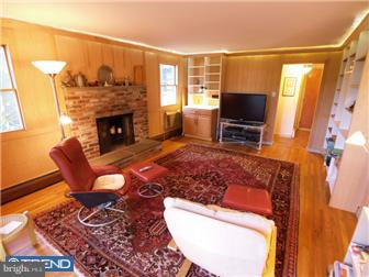 841 Cloverly Road Berwyn, PA 19312 - Photo 4 of 12 Family Room