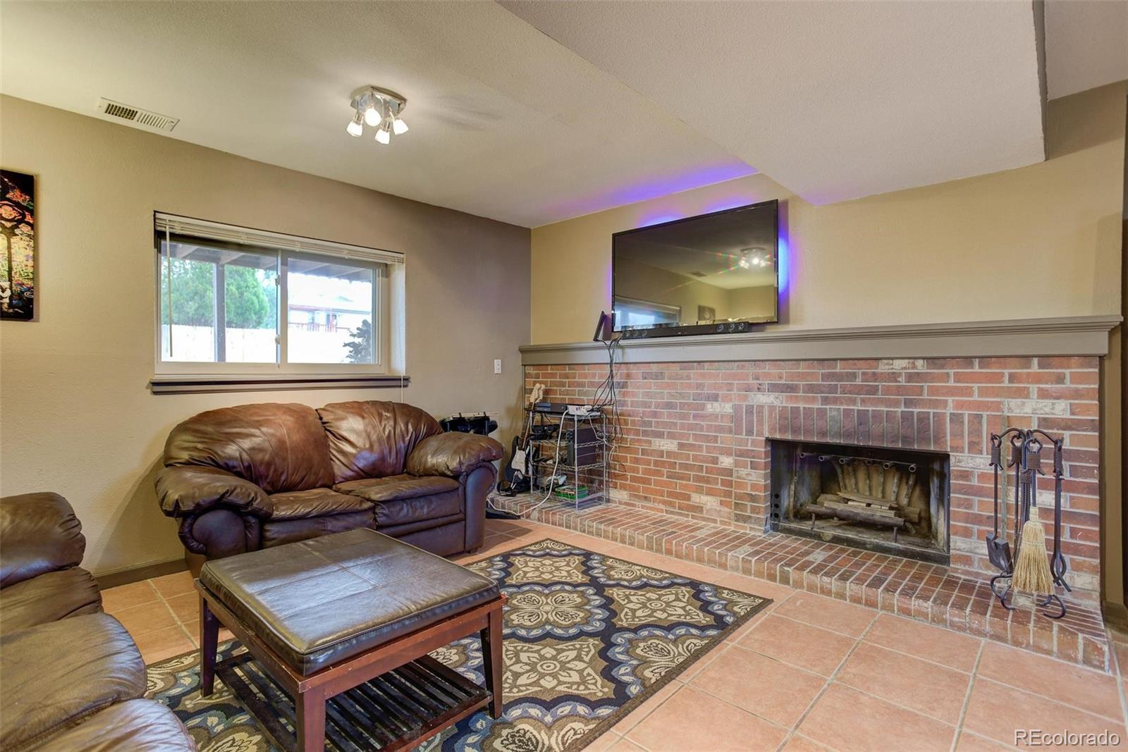 4592 Frankfort Way Denver, CO 80239 - Photo 25 of 35