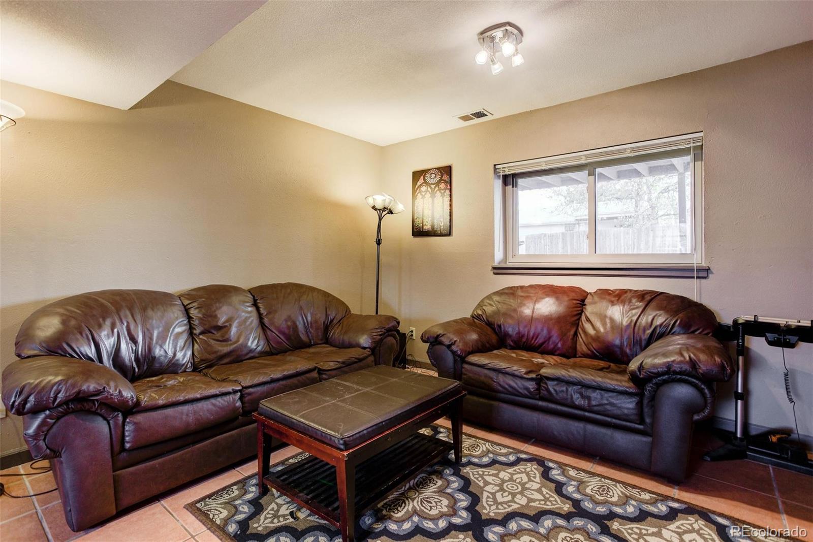 4592 Frankfort Way Denver, CO 80239 - Photo 26 of 35