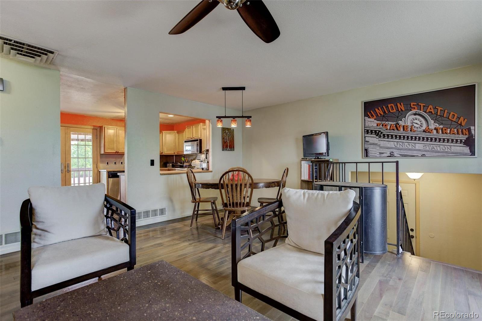 4592 Frankfort Way Denver, CO 80239 - Photo 5 of 35