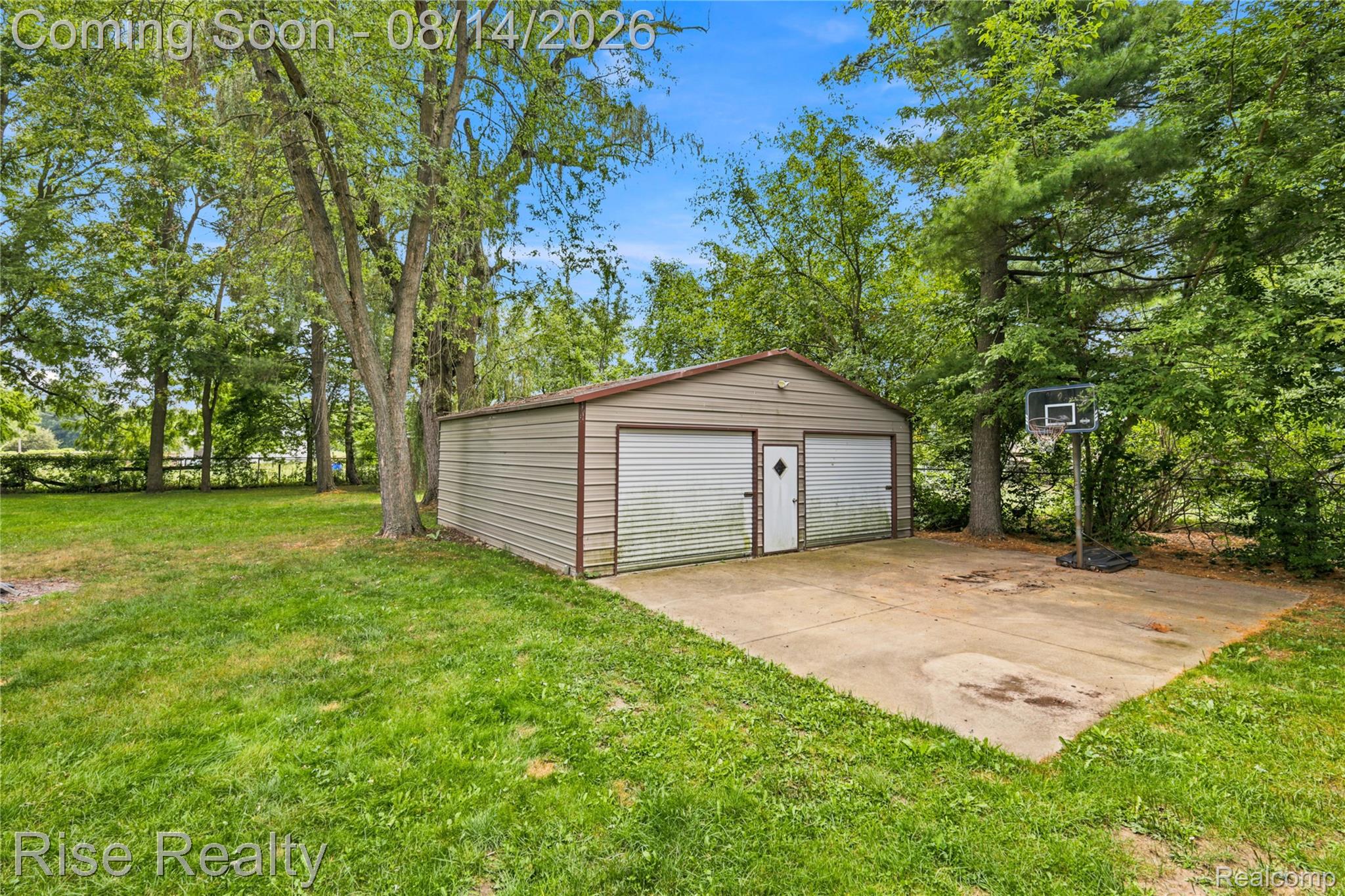 10215 West Frances Road Flushing, MI 48433 - Photo 26 of 31 26.jpg