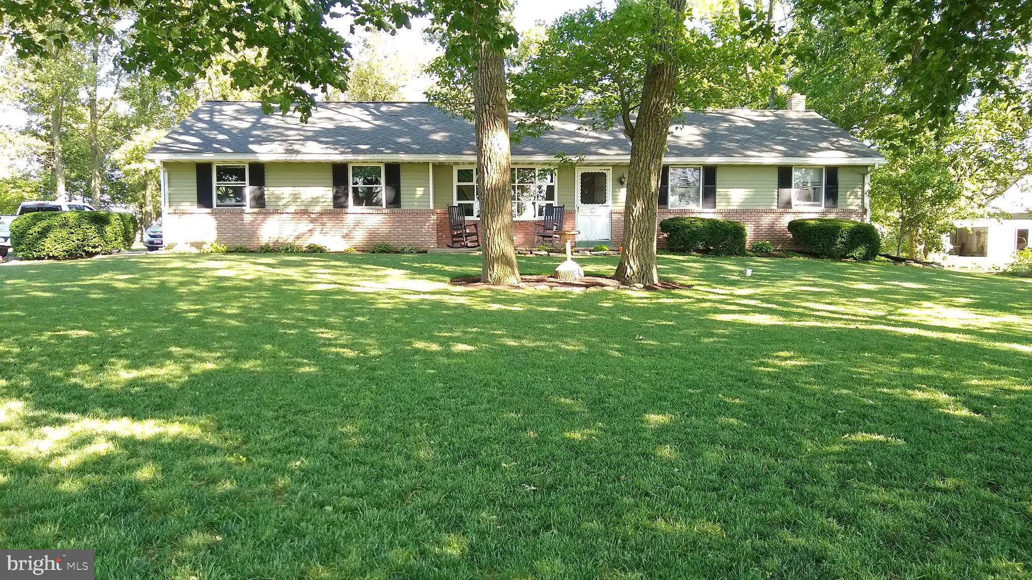 425 South Belmont Road Paradise, PA 17562 - Photo 1 of 46 Gallery Image 1