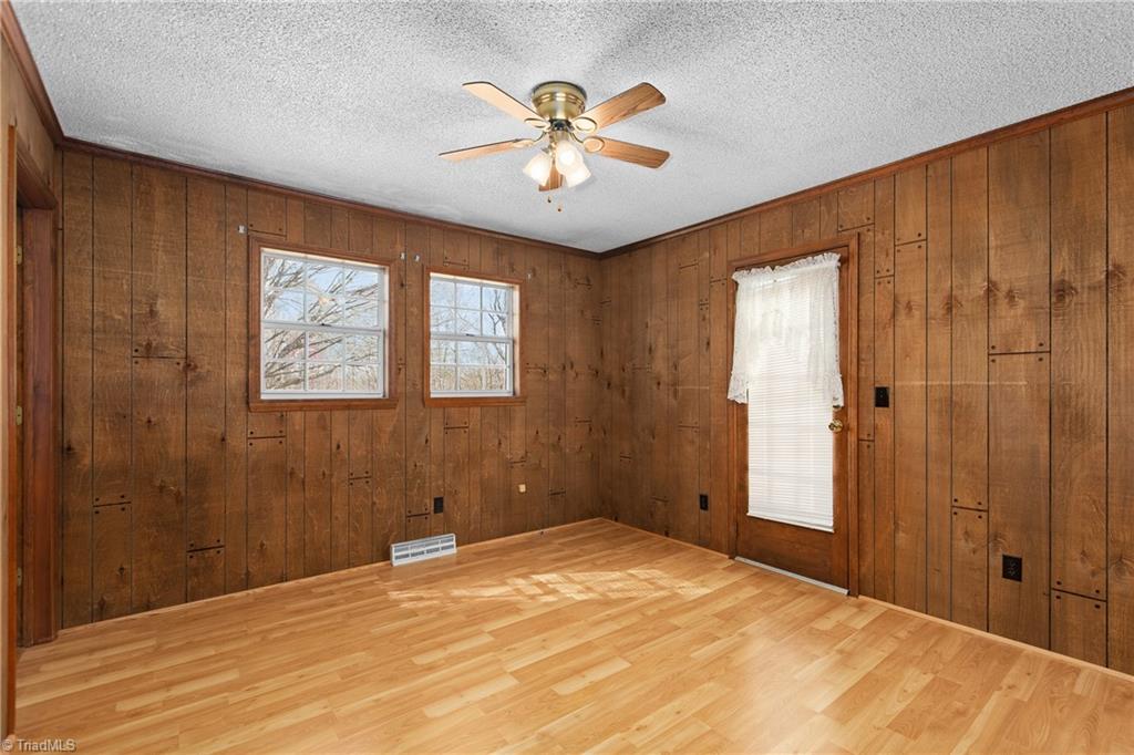 435 Seven Island Road Danbury, NC 27016 - Photo 19 of 44