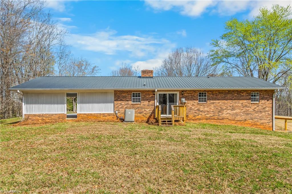 435 Seven Island Road Danbury, NC 27016 - Photo 34 of 44