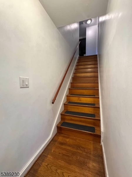 50 Jericho Road High Bridge, NJ 08829 - Photo 8 of 23 a view of entryway