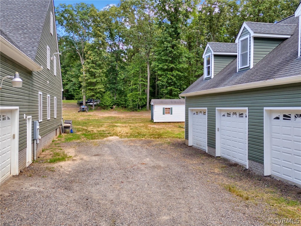 6448 McClellan Road Mechanicsville, VA 23111 - Photo 5 of 45 Gallery Image 5