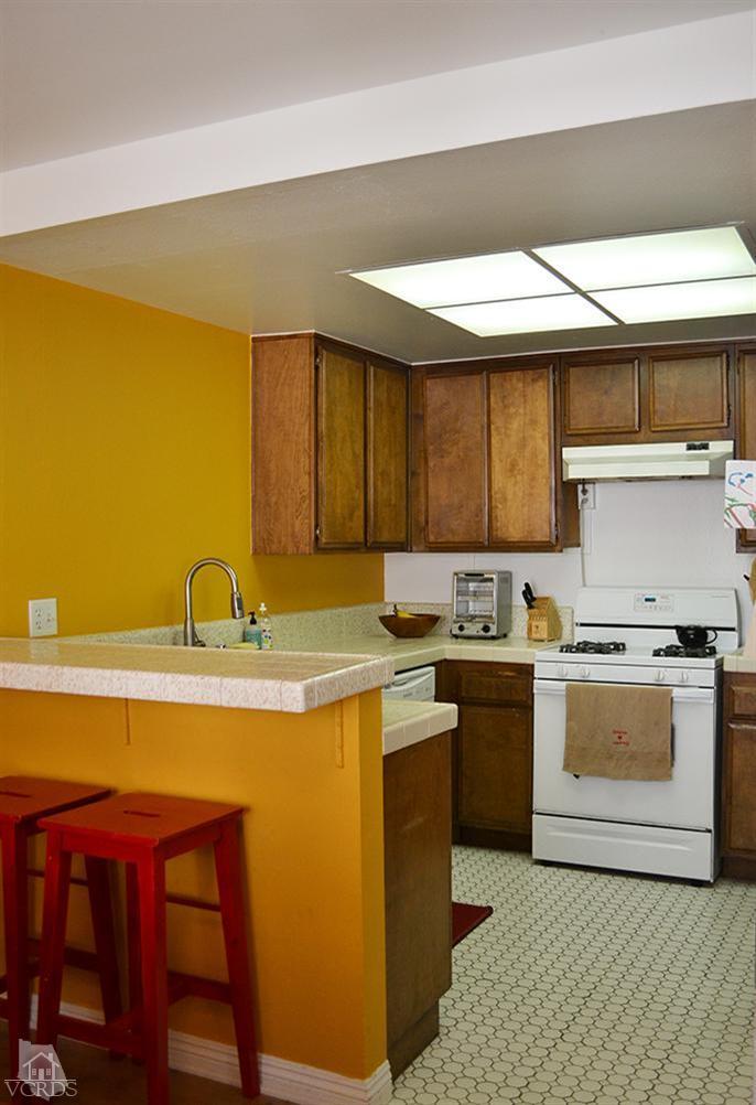 527 Spring Road, Unit 19 Moorpark, CA 93021 - Photo 4 of 32 Additional Photo