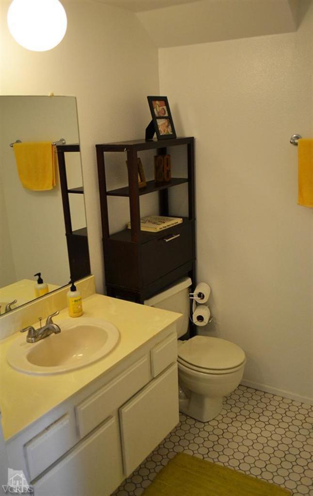 527 Spring Road, Unit 19 Moorpark, CA 93021 - Photo 10 of 32 Additional Photo