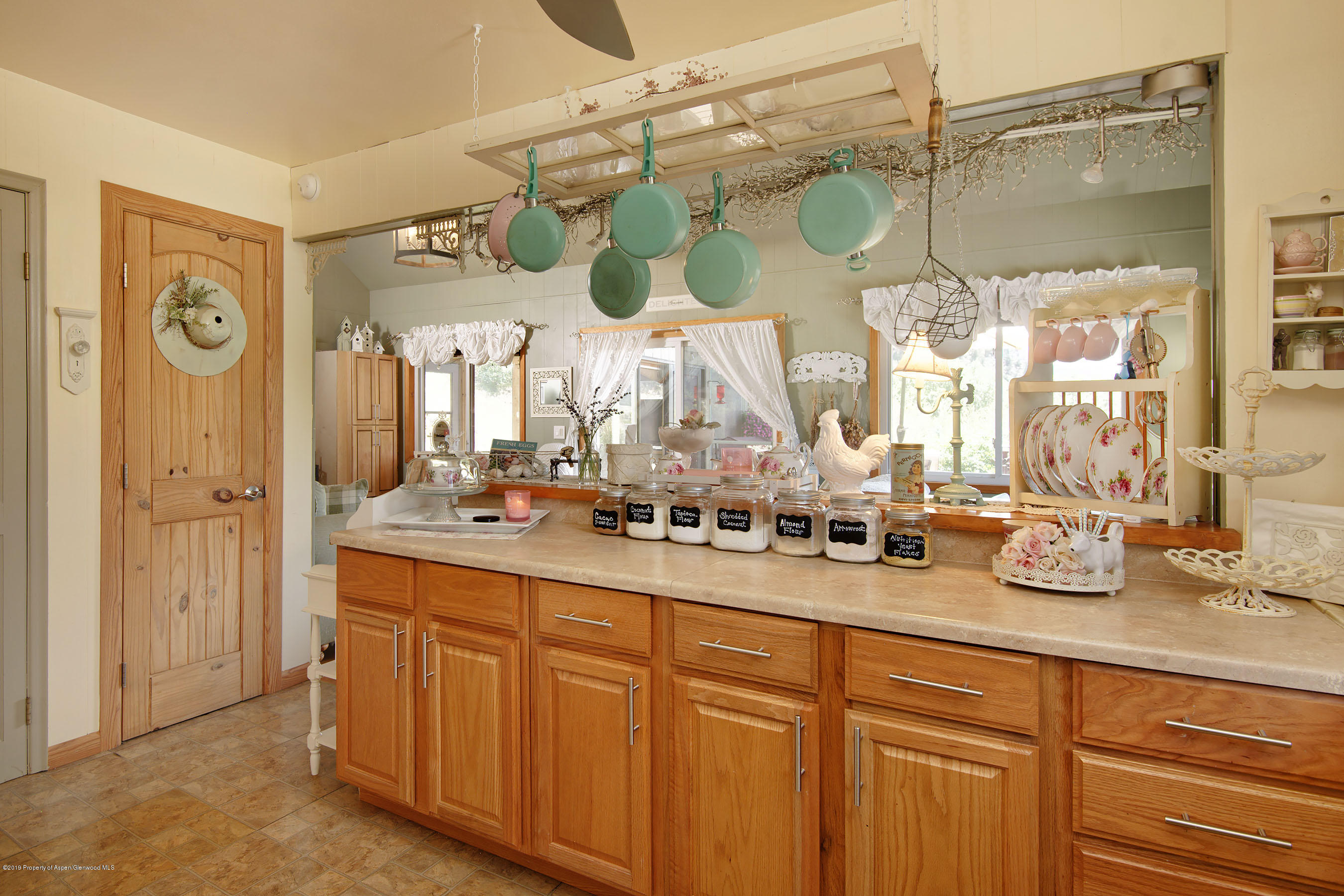 780 7 Oaks Road Carbondale, CO 81623 - Photo 7 of 29 780SevenOaks_DASH018