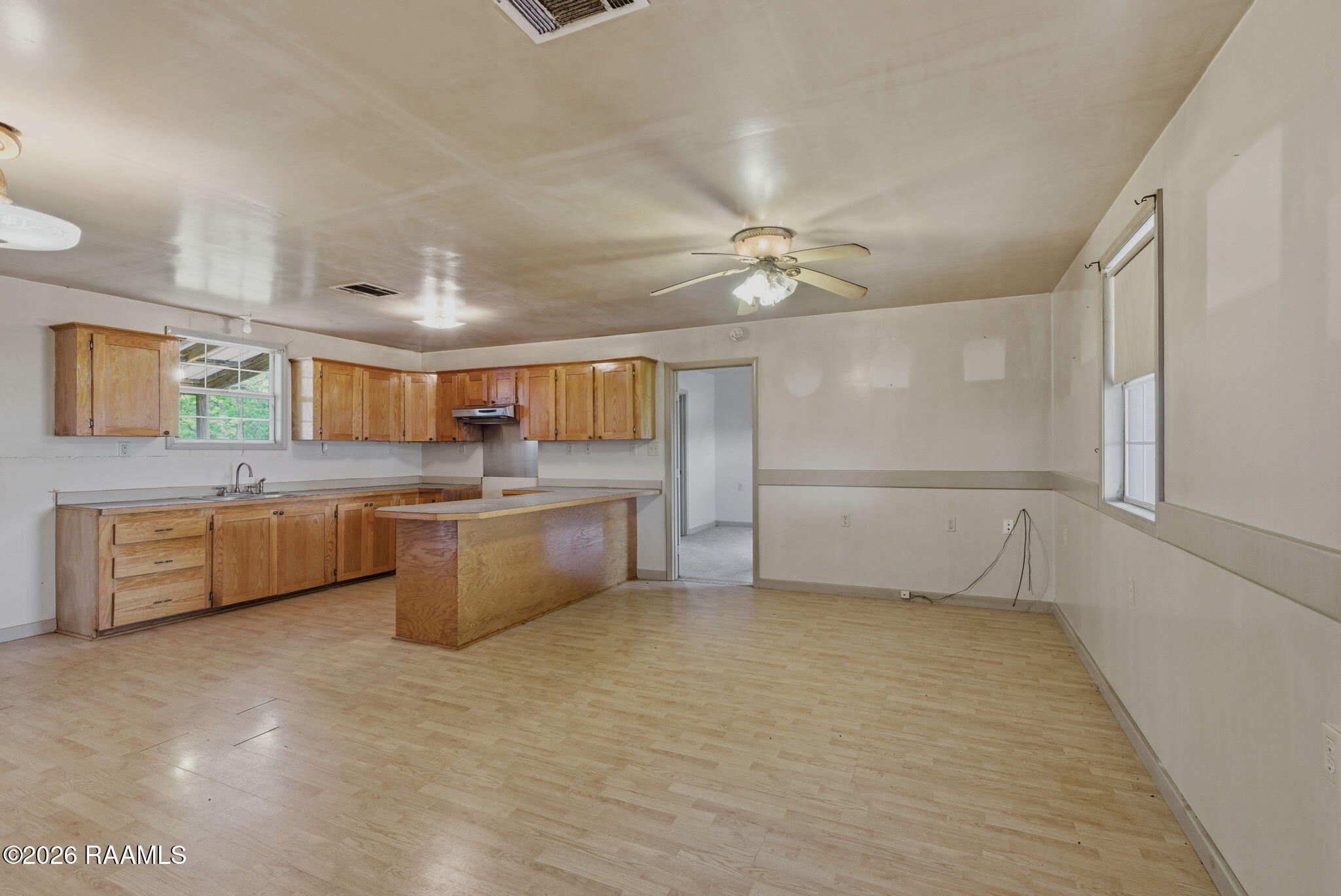 402 Fruge Street Mermentau, LA 70556 - Photo 2 of 12 6-web-or-mls-HC6A8430
