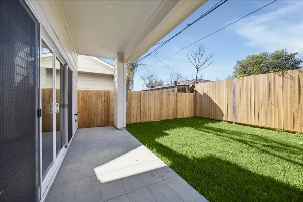 $609,990 | 1303 Cordell Street, Unit B, Houston, TX 77009