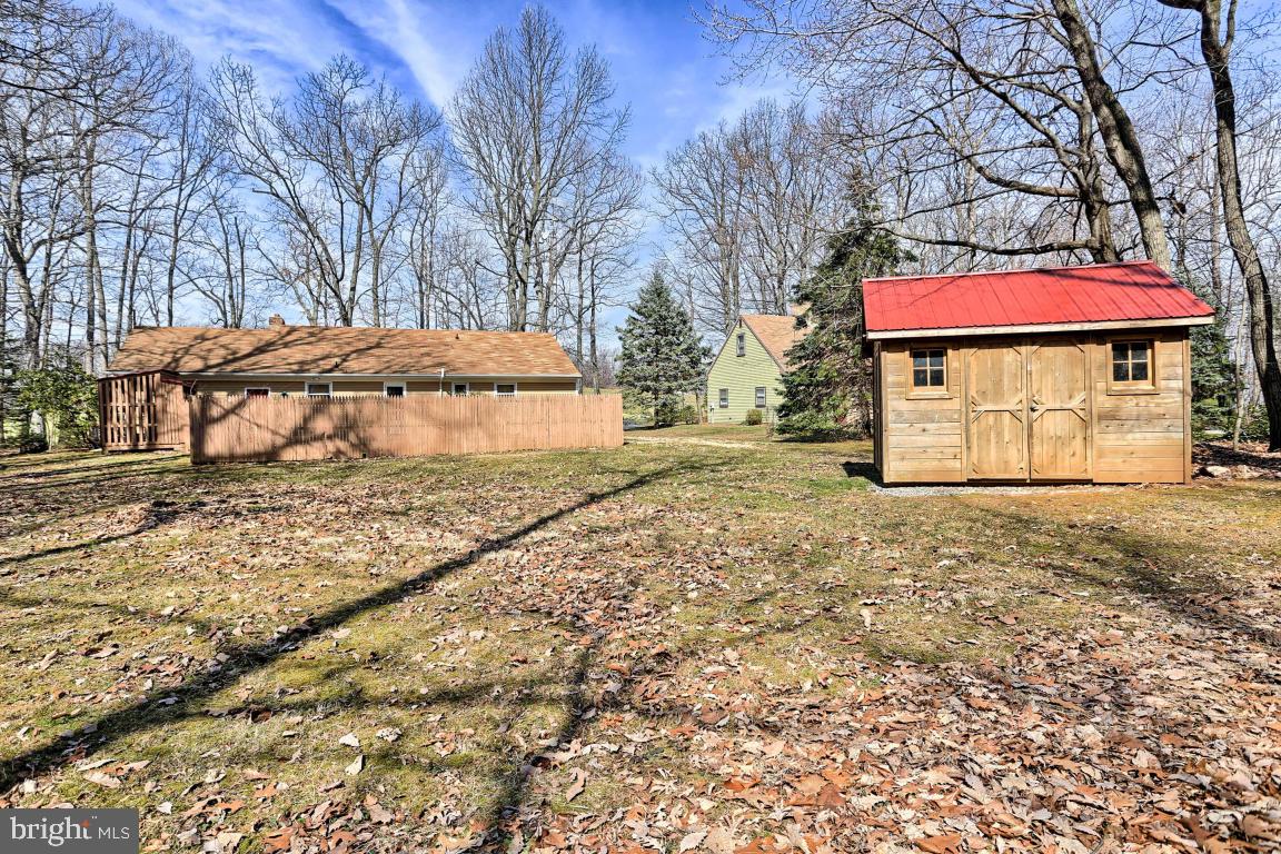 5250 Waltersdorff Road Spring Grove, PA 17362 - Photo 37 of 51