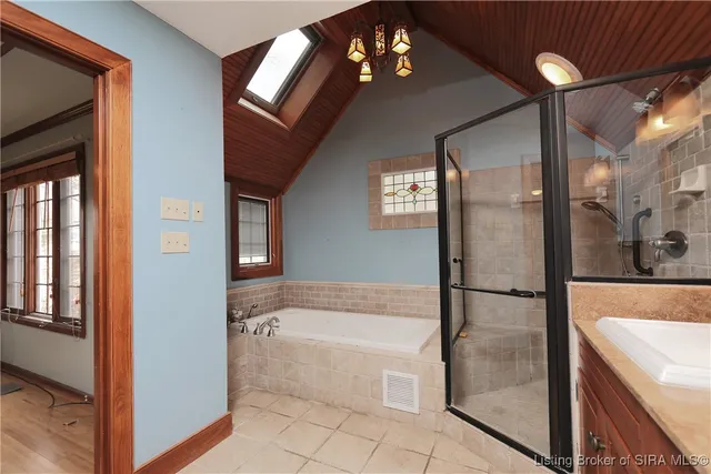 $465,000 | 8508 Highway 150, Greenville, IN 47124