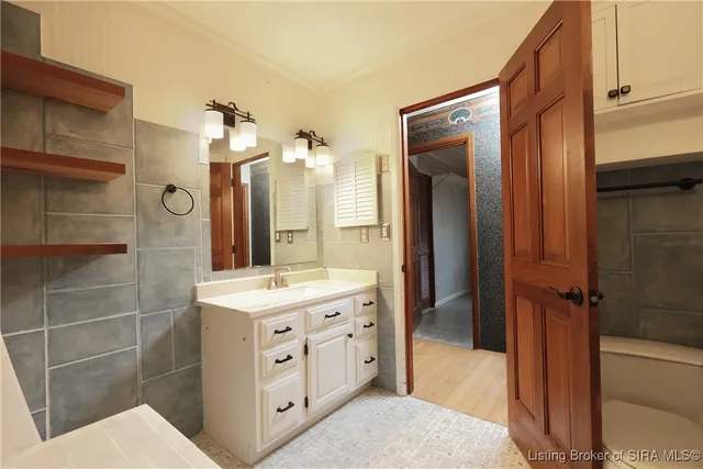 $465,000 | 8508 Highway 150, Greenville, IN 47124