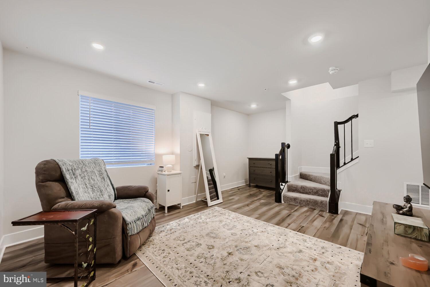7853 Bluelick Run Road Baltimore, MD 21244 - Photo 24 of 32 Gallery Image 24