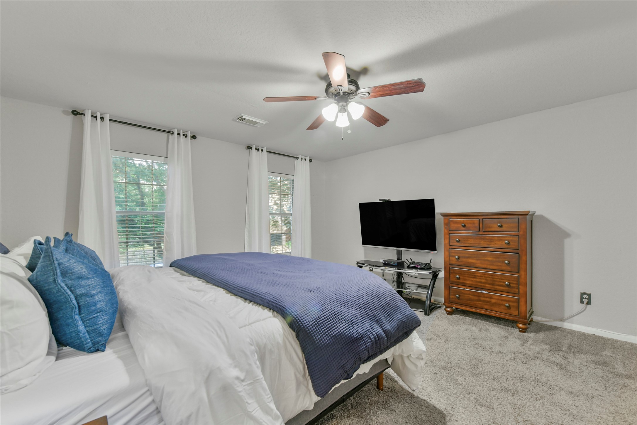 9310 Windy Spring Lane Houston, TX 77089 - Photo 17 of 27