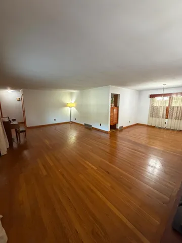 $275,000 | 1009 Nowlin Avenue, Lawrenceburg, IN 47025