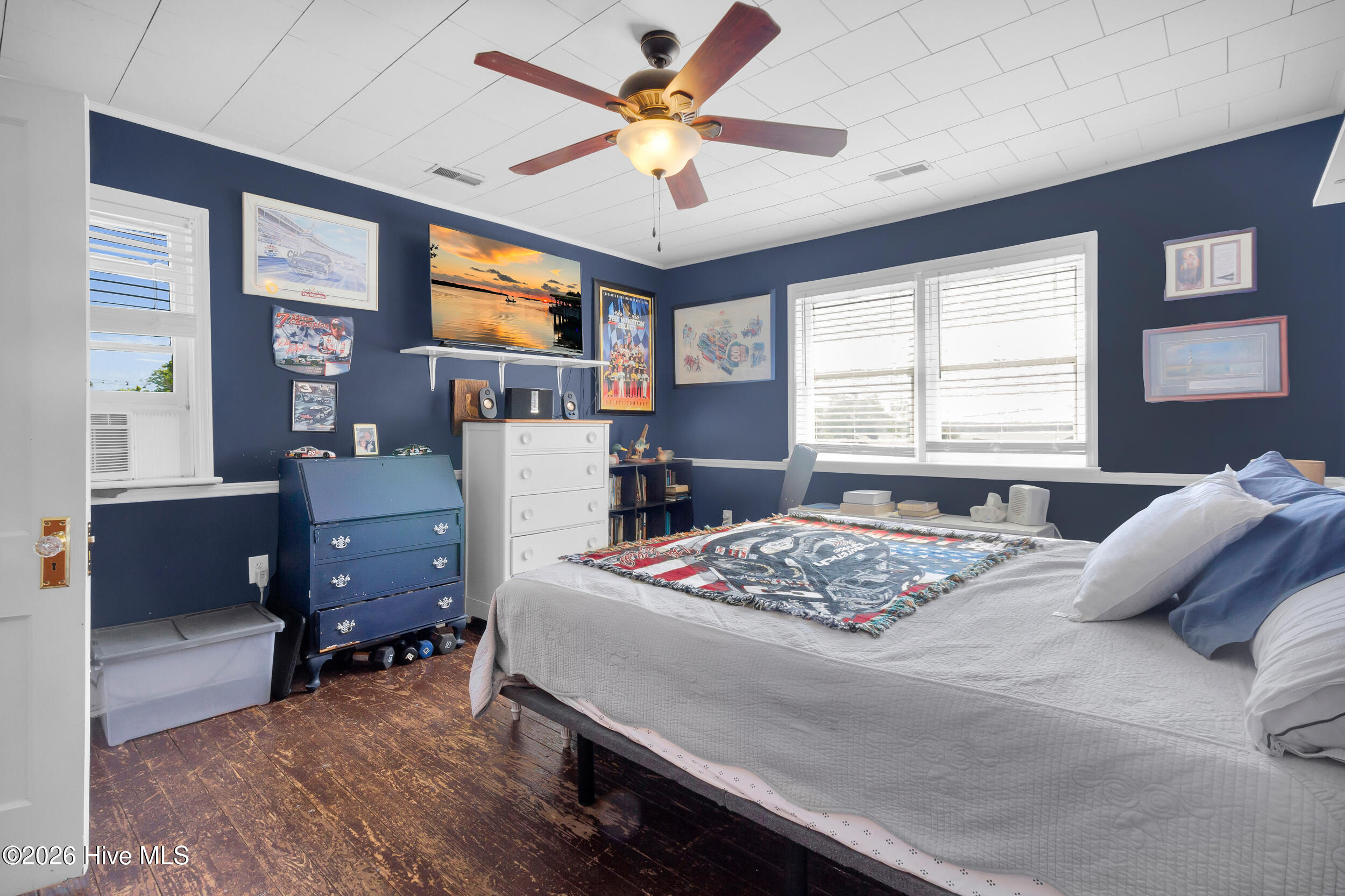 76 2nd Street Vandemere, NC 28587 - Photo 5 of 63 Owners Suite