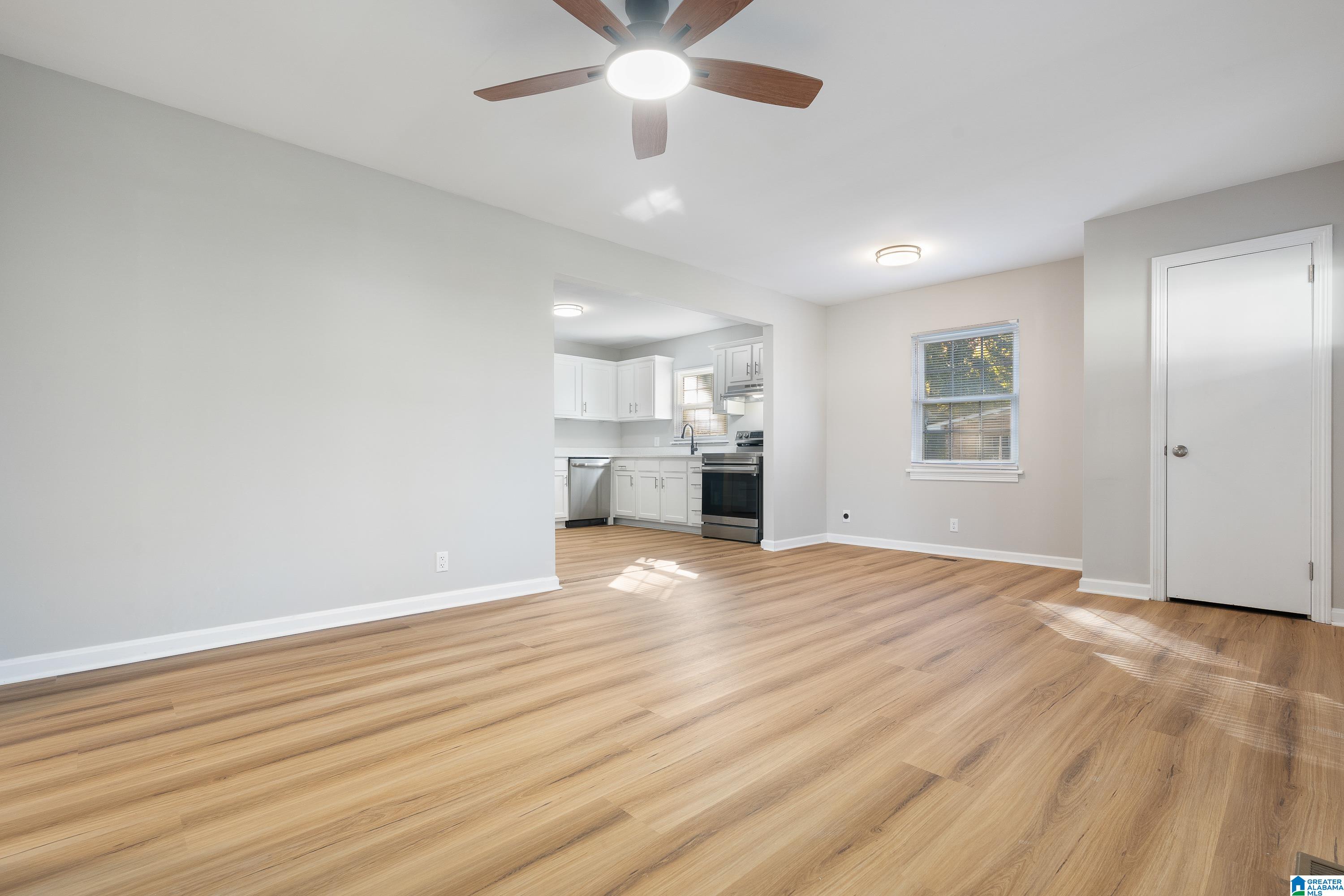 1345 Mims Street Southwest Birmingham, AL 35211 - Photo 7 of 25