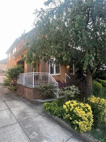 $1,799,000 | 916 East 24th Street | East Midwood