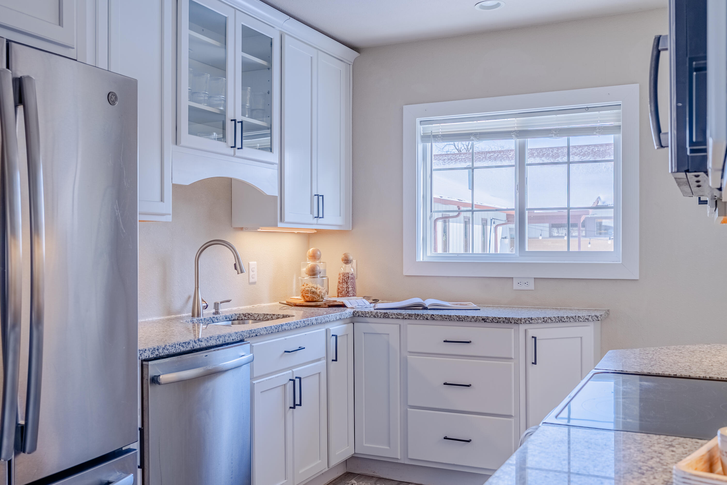 1 Merrill Crest Drive Madison, WI 53705 - Photo 3 of 17 Kitchen