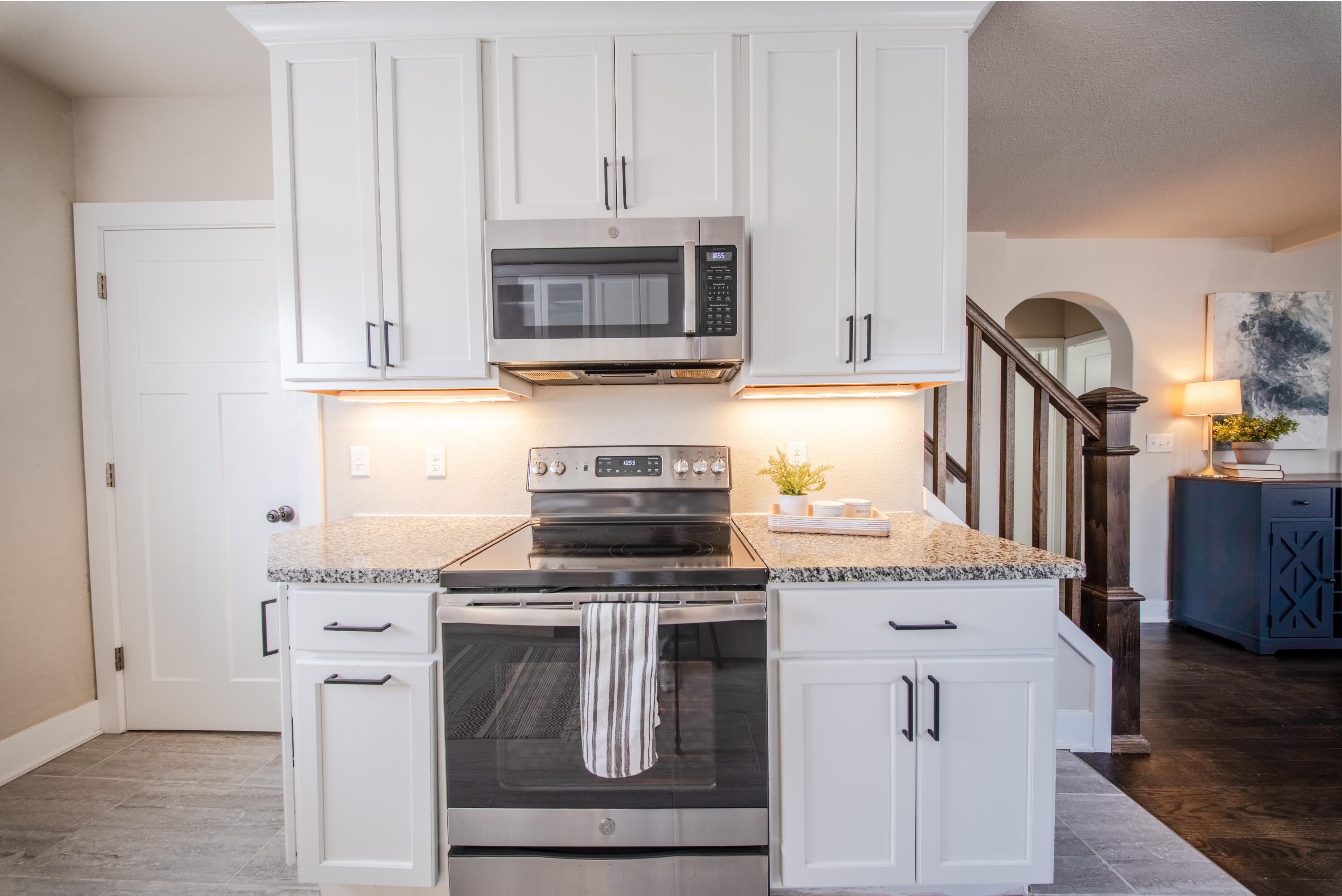 1 Merrill Crest Drive Madison, WI 53705 - Photo 4 of 17 Kitchen