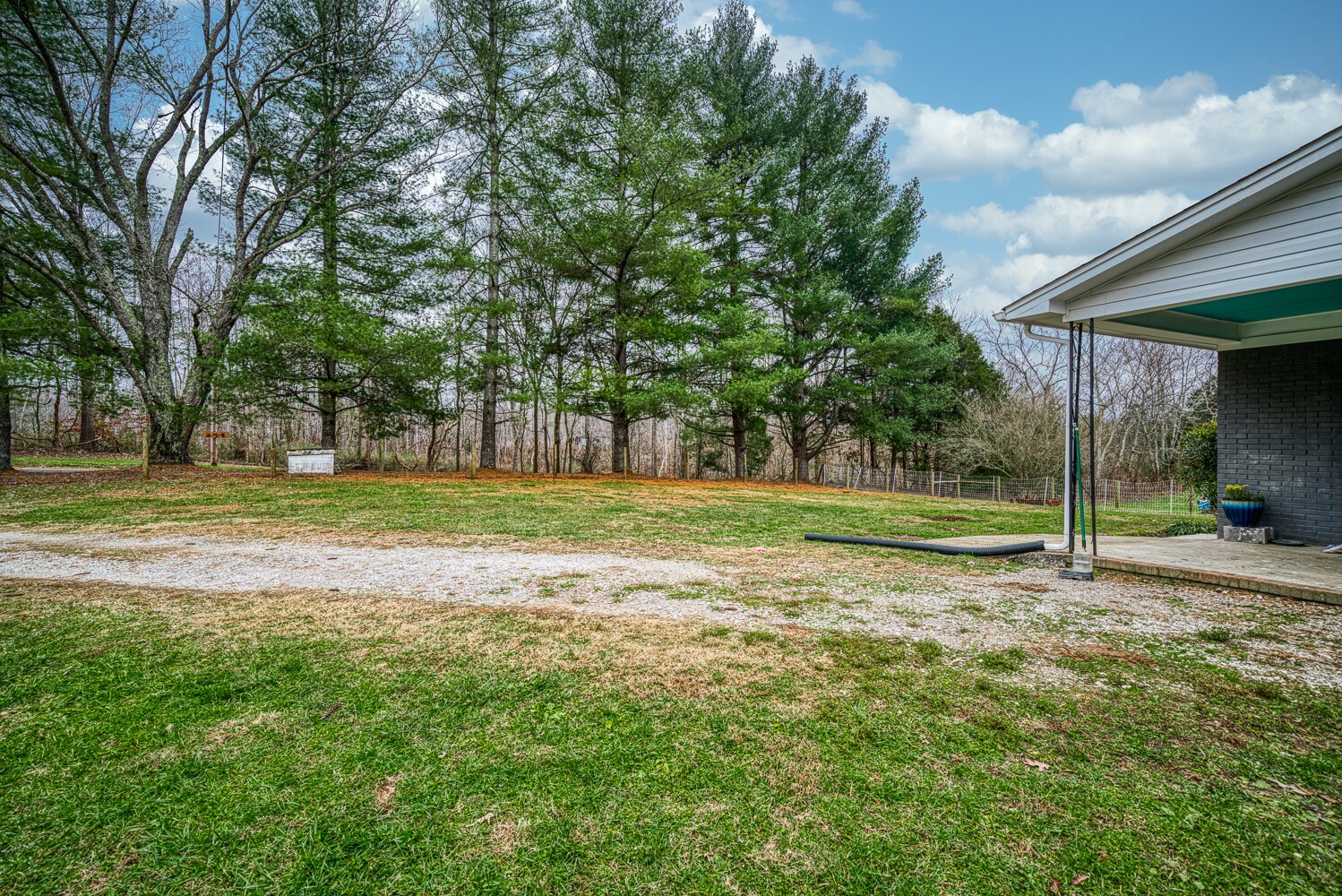 230 Onward Road Quebeck, TN 38579 - Photo 24 of 29 Gallery Image 24
