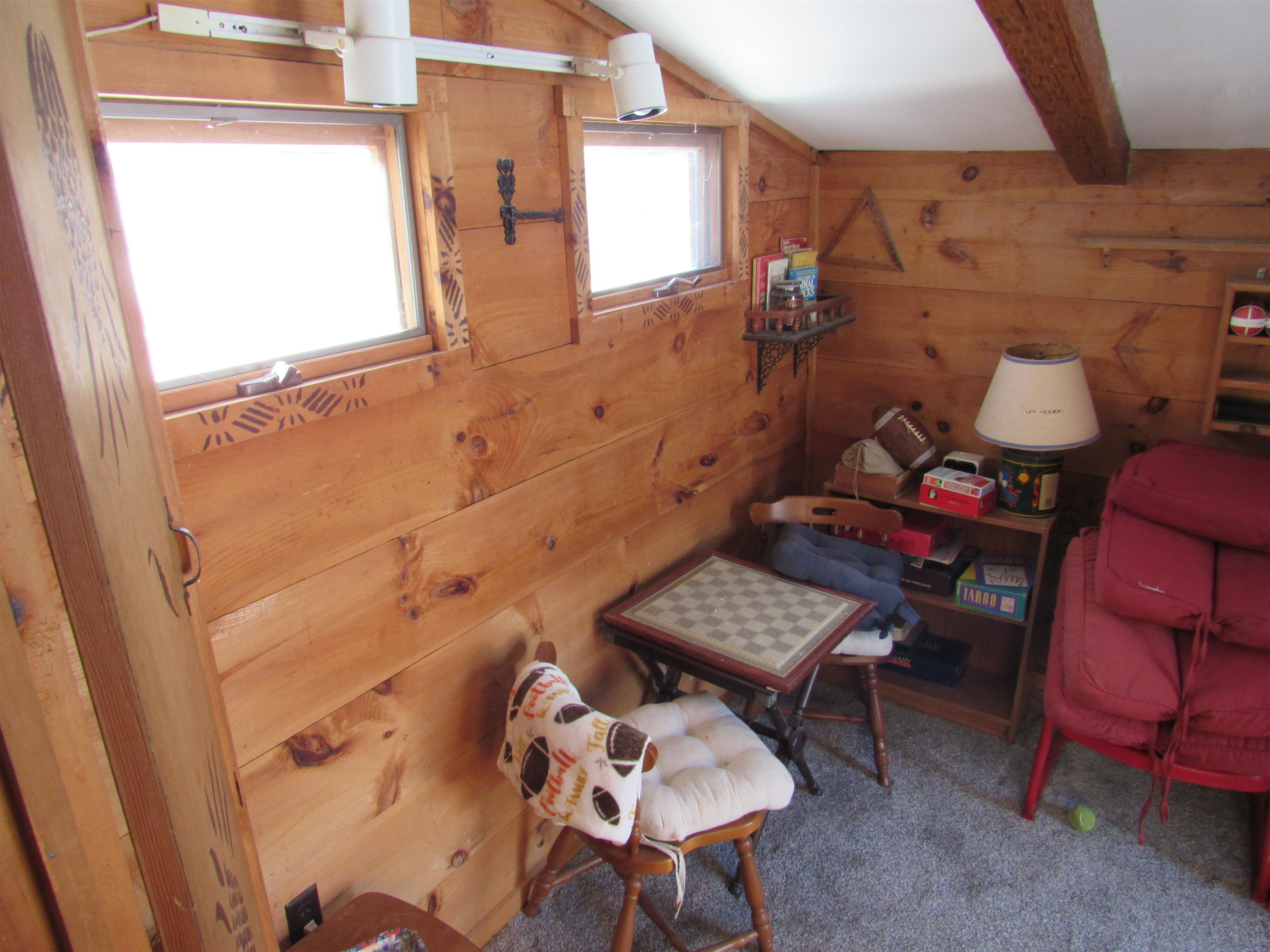 2036 Highway 30 Jamaica, VT 05343 - Photo 22 of 28