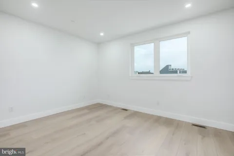 $1,099,000 | 1218 5th Street Northeast, Unit 2, Washington, DC 20002