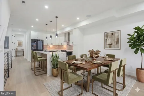 $1,099,000 | 1218 5th Street Northeast, Unit 2, Washington, DC 20002