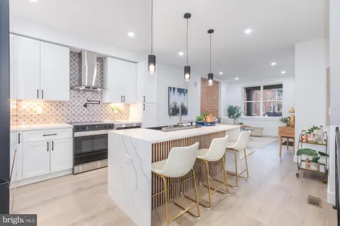 $1,149,900 | 1218 5th Street Northeast, Unit 2, Washington, DC 20002