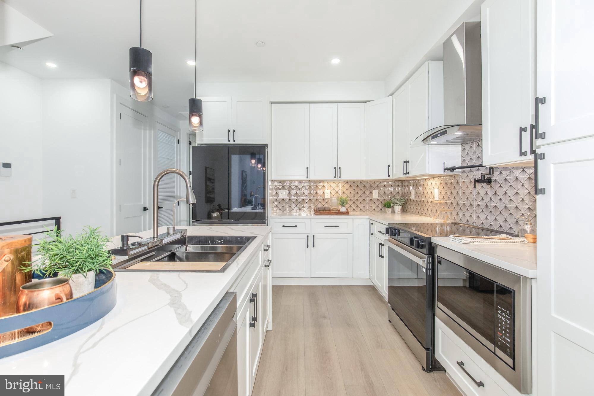 1218 5th Street Northeast, Unit 2 Washington, DC 20002 - Photo 5 of 25 SMART appliances