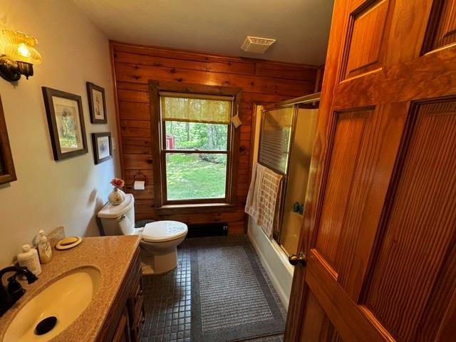 215 Jumonville Road Hopwood, PA 15445 - Photo 17 of 21 Main floor bath