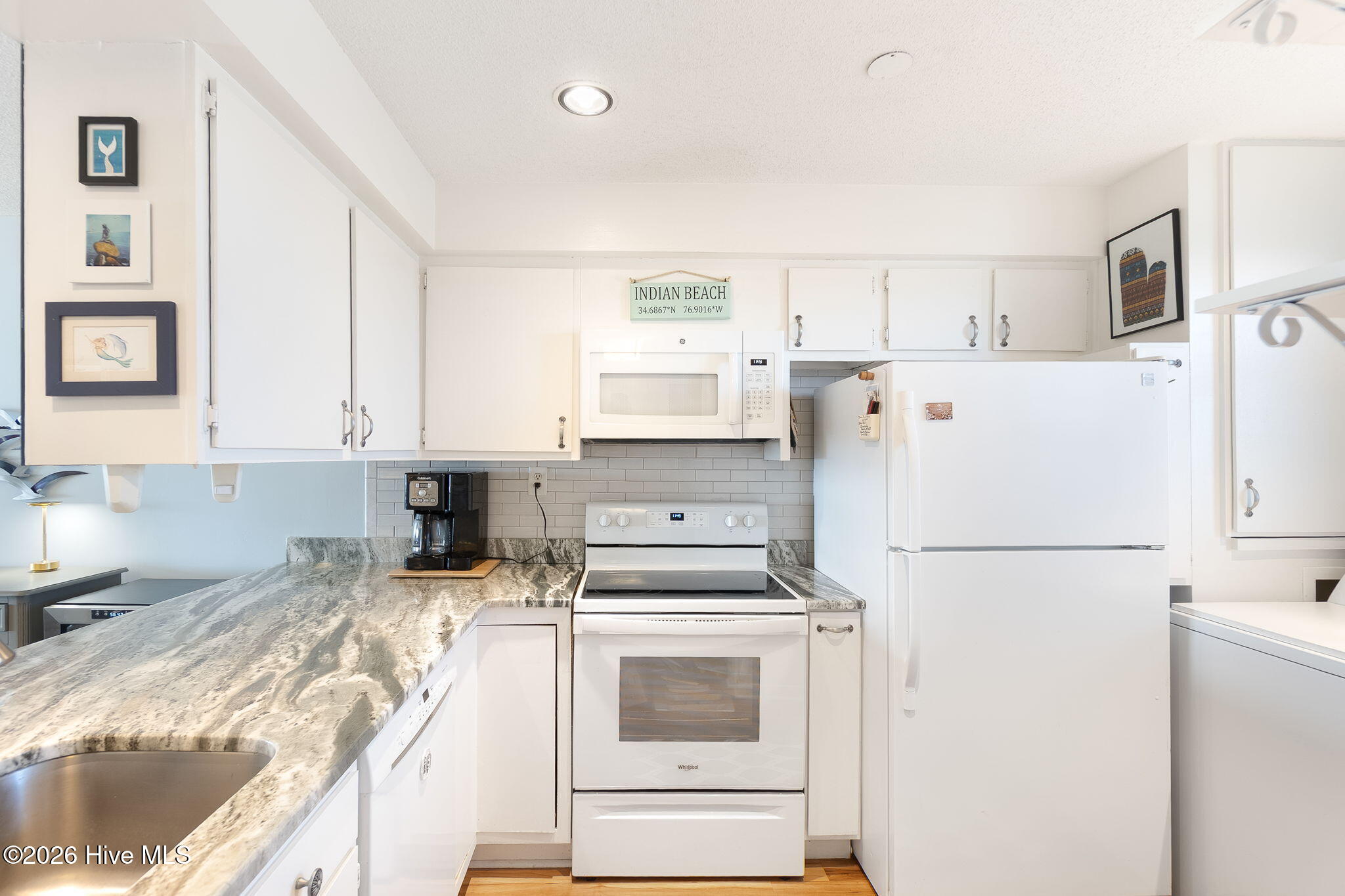 1505 Salter Path Road, Unit 326 Indian Beach, NC 28512 - Photo 4 of 45 Kitchen