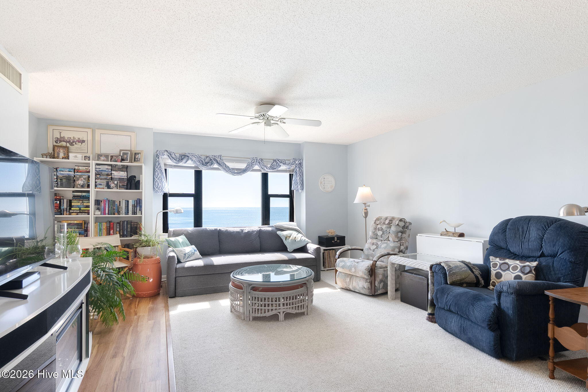 1505 Salter Path Road, Unit 326 Indian Beach, NC 28512 - Photo 9 of 45 Great Room