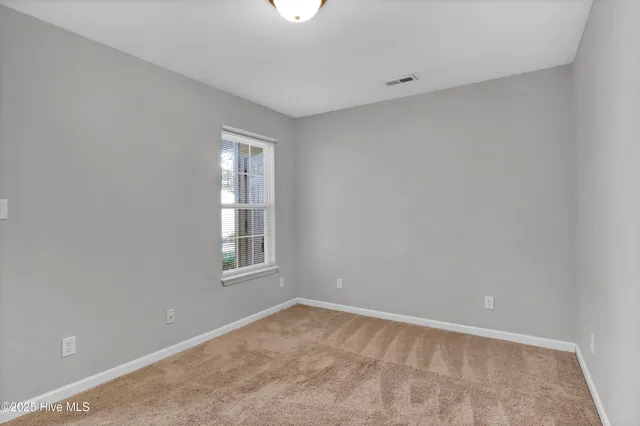 $1,800 | 7413 Thais Trail, Wilmington, NC 28411