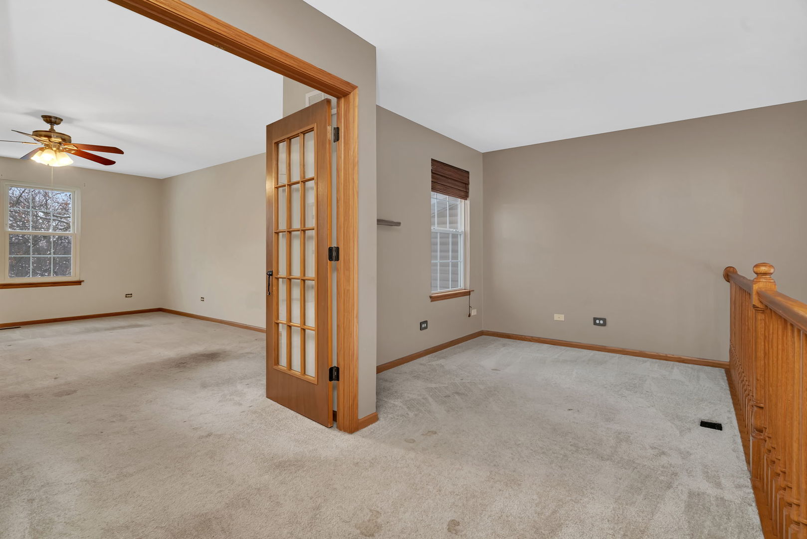 936 Treeline Court Lockport, IL 60441 - Photo 20 of 29 a view of an empty room with a window
