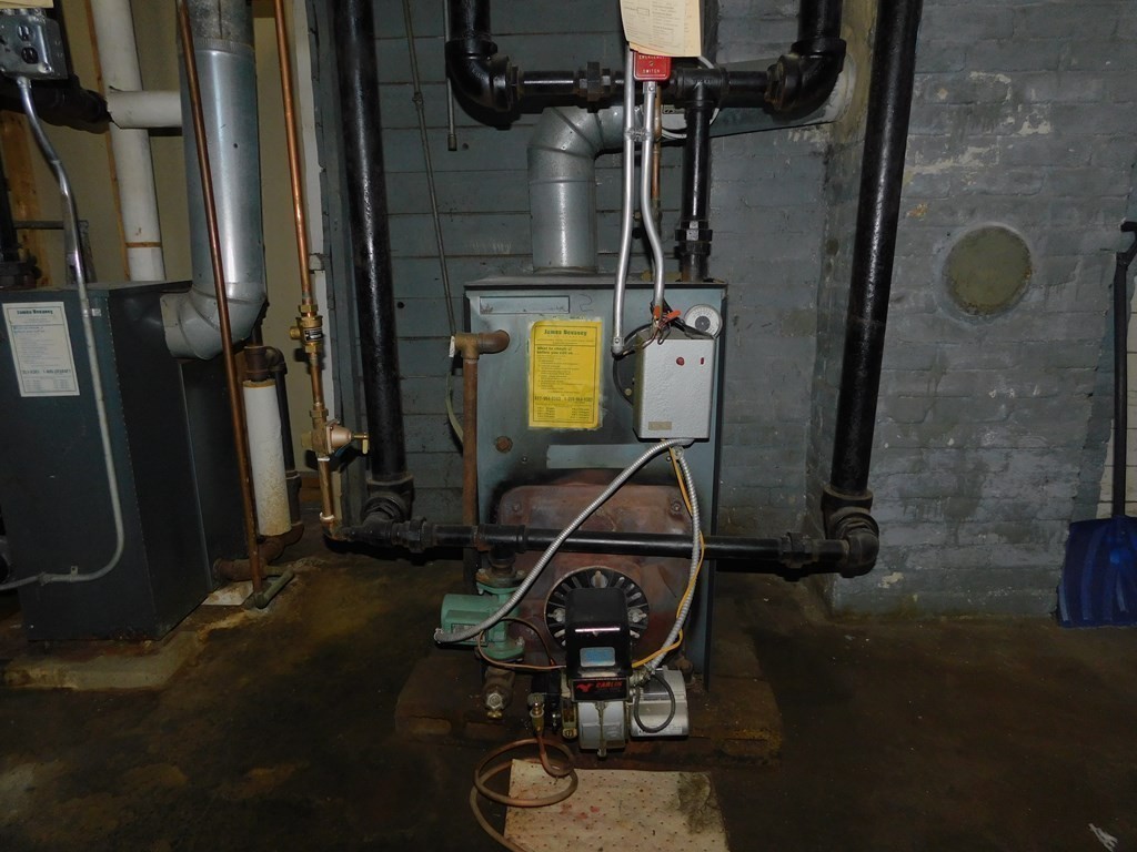 145 Lagrange Street Boston, MA 02132 - Photo 33 of 37 a view of a room with gym equipment