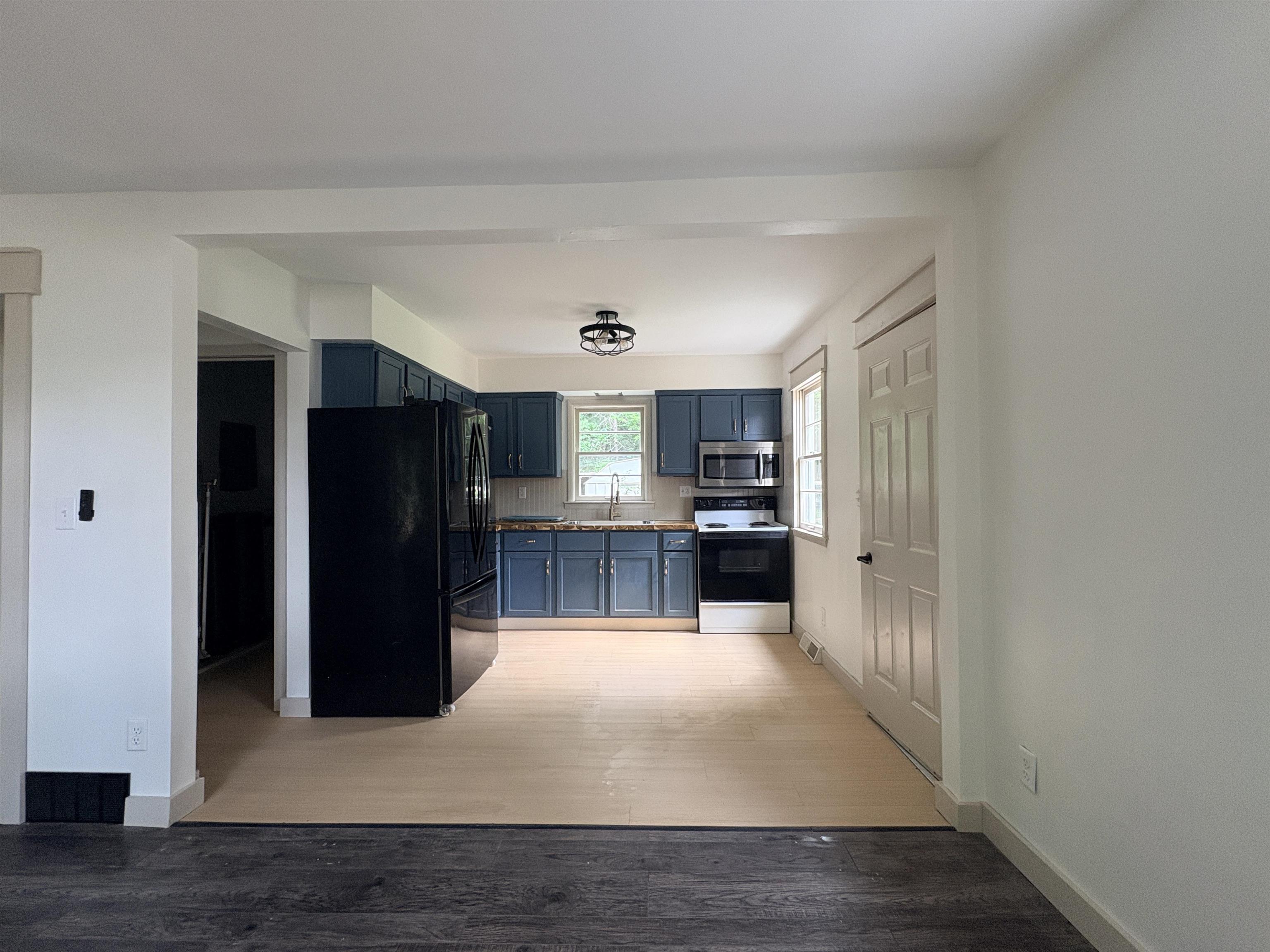 2471 North Jackson Road Pecatonica, IL 61063 - Photo 8 of 19