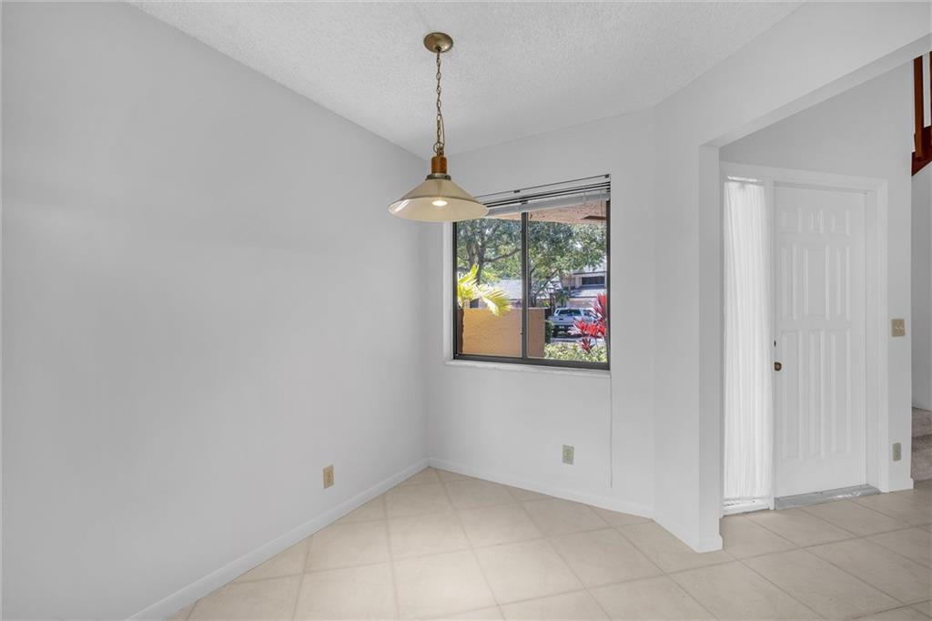9364 Chelsea Drive North Plantation, FL 33324 - Photo 12 of 26 Breakfast Nook
