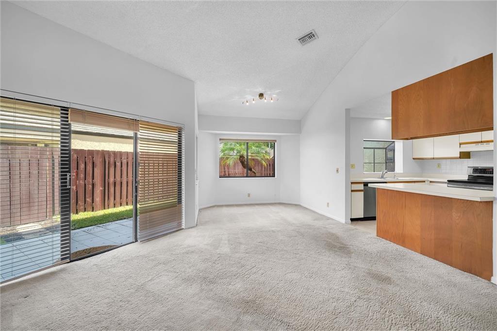 9364 Chelsea Drive North Plantation, FL 33324 - Photo 4 of 26 Living Room/Dining Room